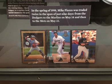 Piazza cards in display